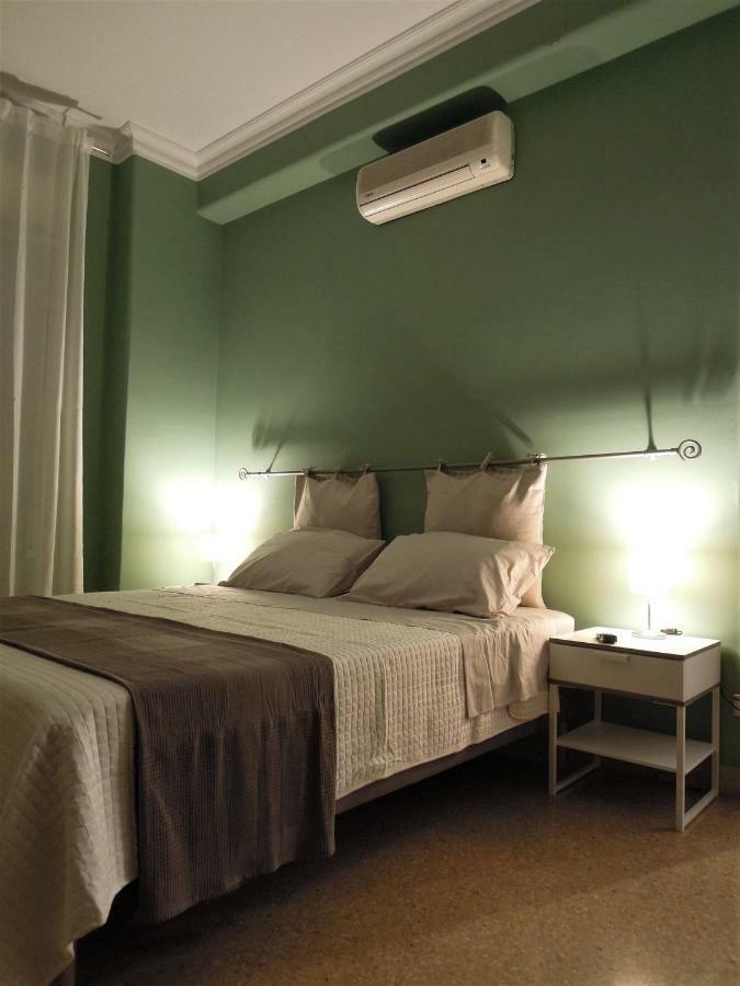 Elerà holiday apartment Palermo Esterno foto