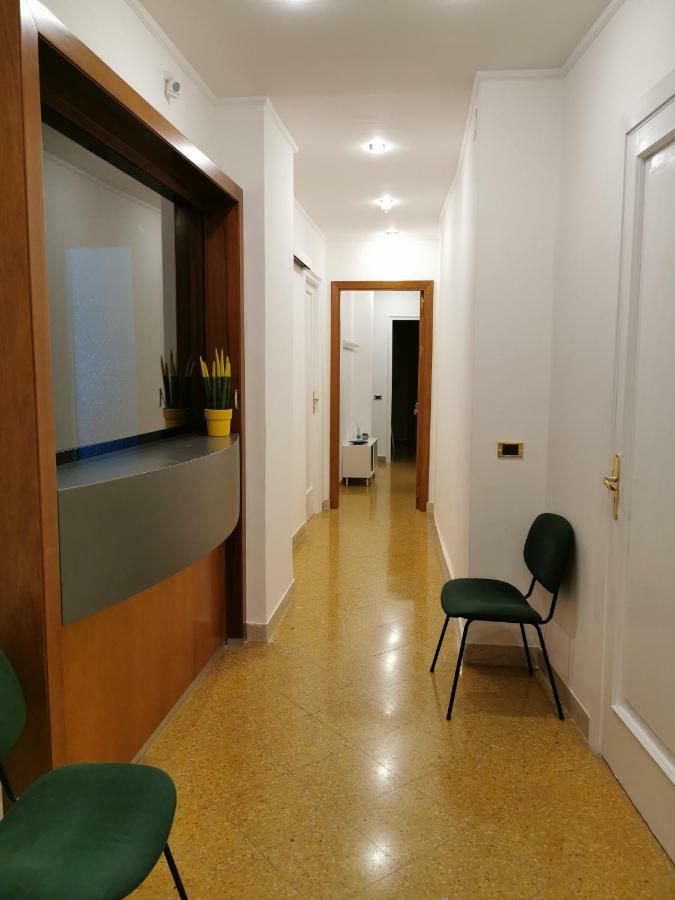 Elerà holiday apartment Palermo Esterno foto